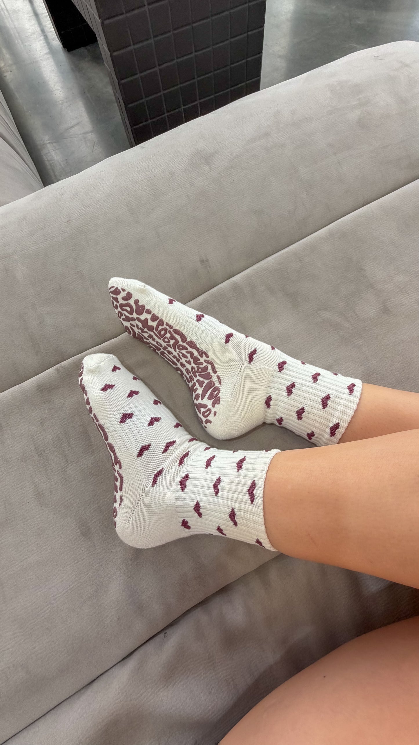 BURGUNDY HEART
