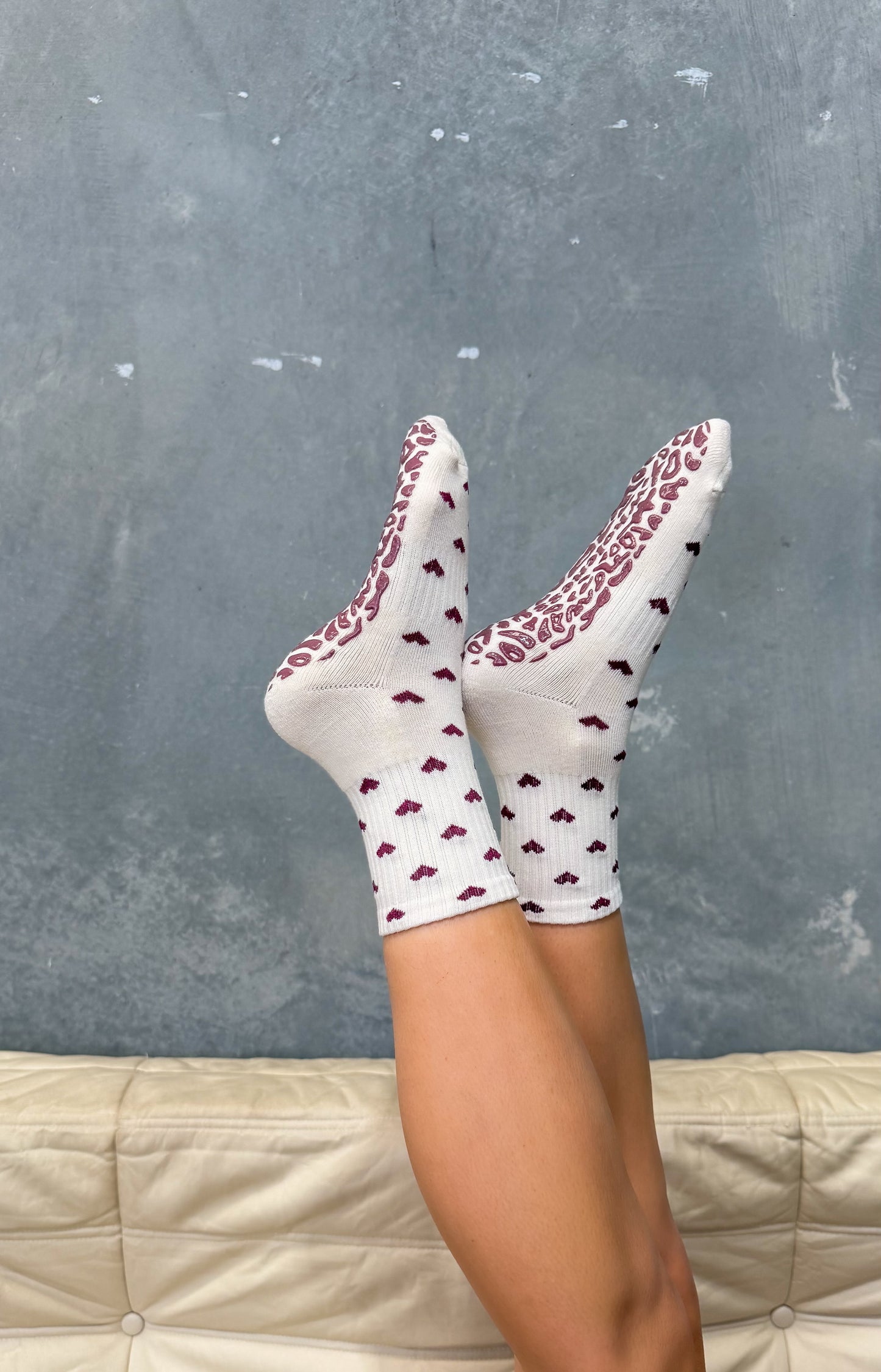 BURGUNDY HEART